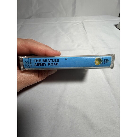 The Beatles – Abbey Road (1969) Apple Records Cassette Tape – Classic Rock - Picture 2 of 3